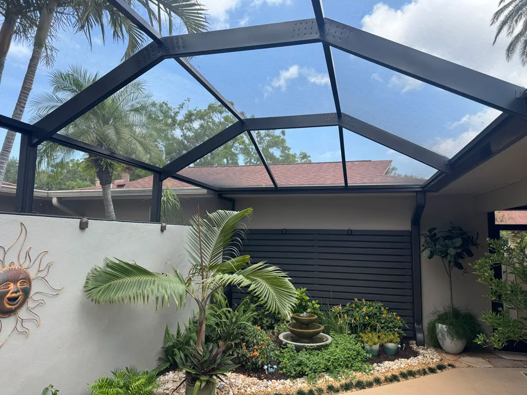 Pool Screen Enclosure with Hot Tub in Jacksonville