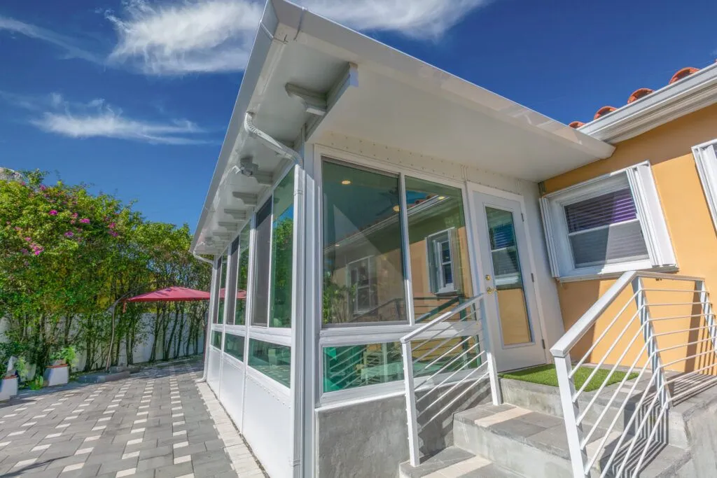 Lumino-Sunroom-Renaissance_Patio-1-1024x683